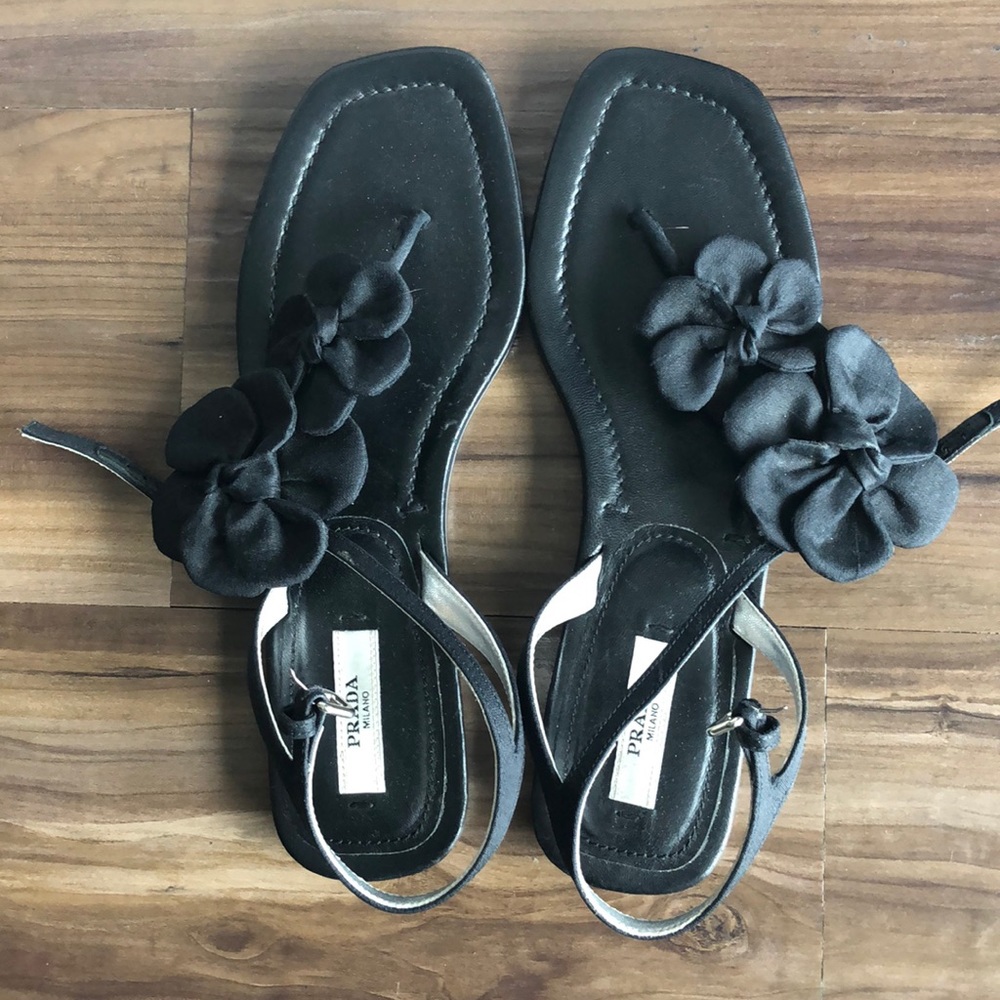 Prada sandals with flower appliqué